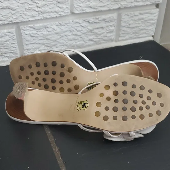 Figaro Club Ivory Floral Mid-Heel Slide Sandals With Heels Sz 5.5 Feminine Cute - Picture 9 of 11